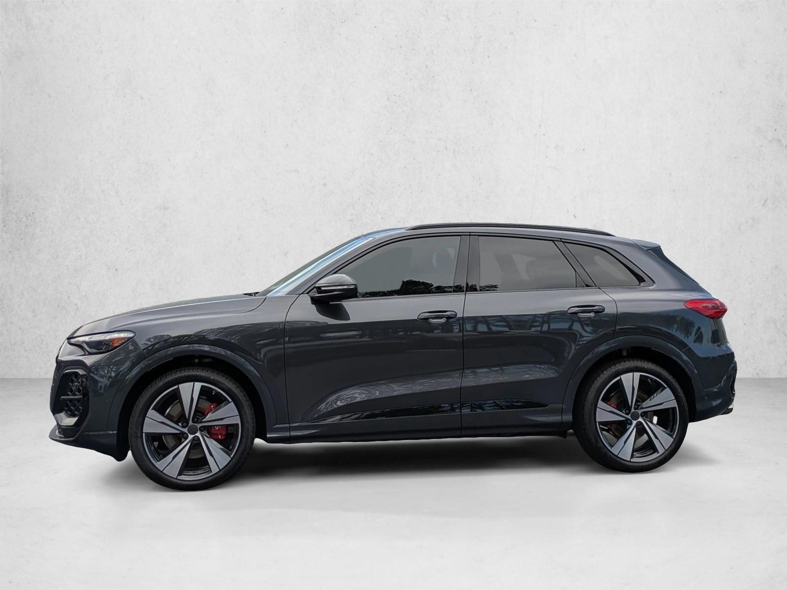 Thumbnail: 2026 Audi SQ5 - 2