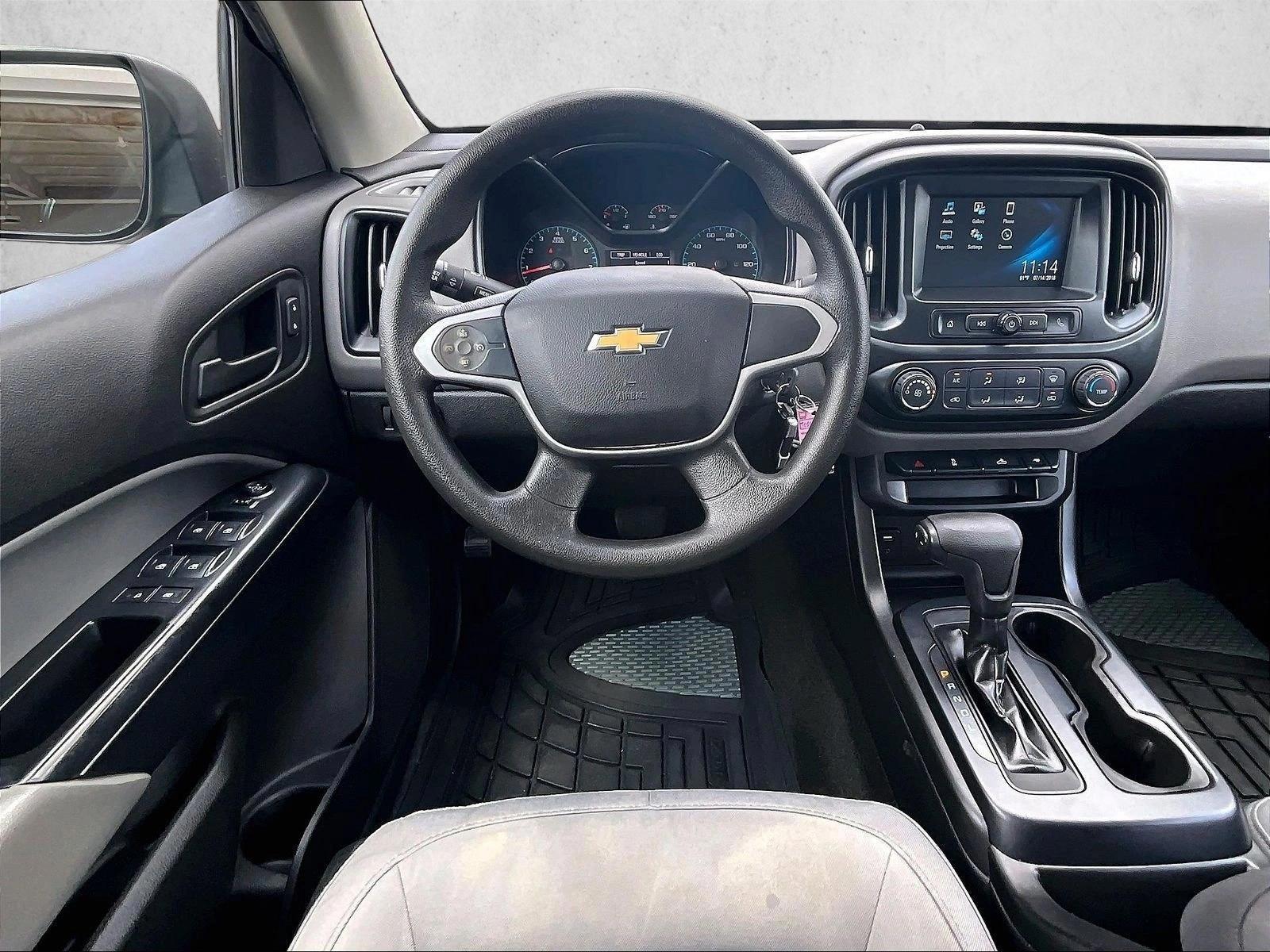 Thumbnail: 2018 Chevrolet Colorado - 3