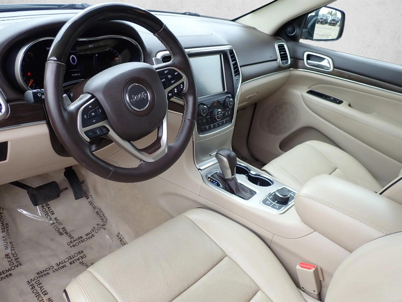 Thumbnail: 2016 Jeep Grand Cherokee - 3