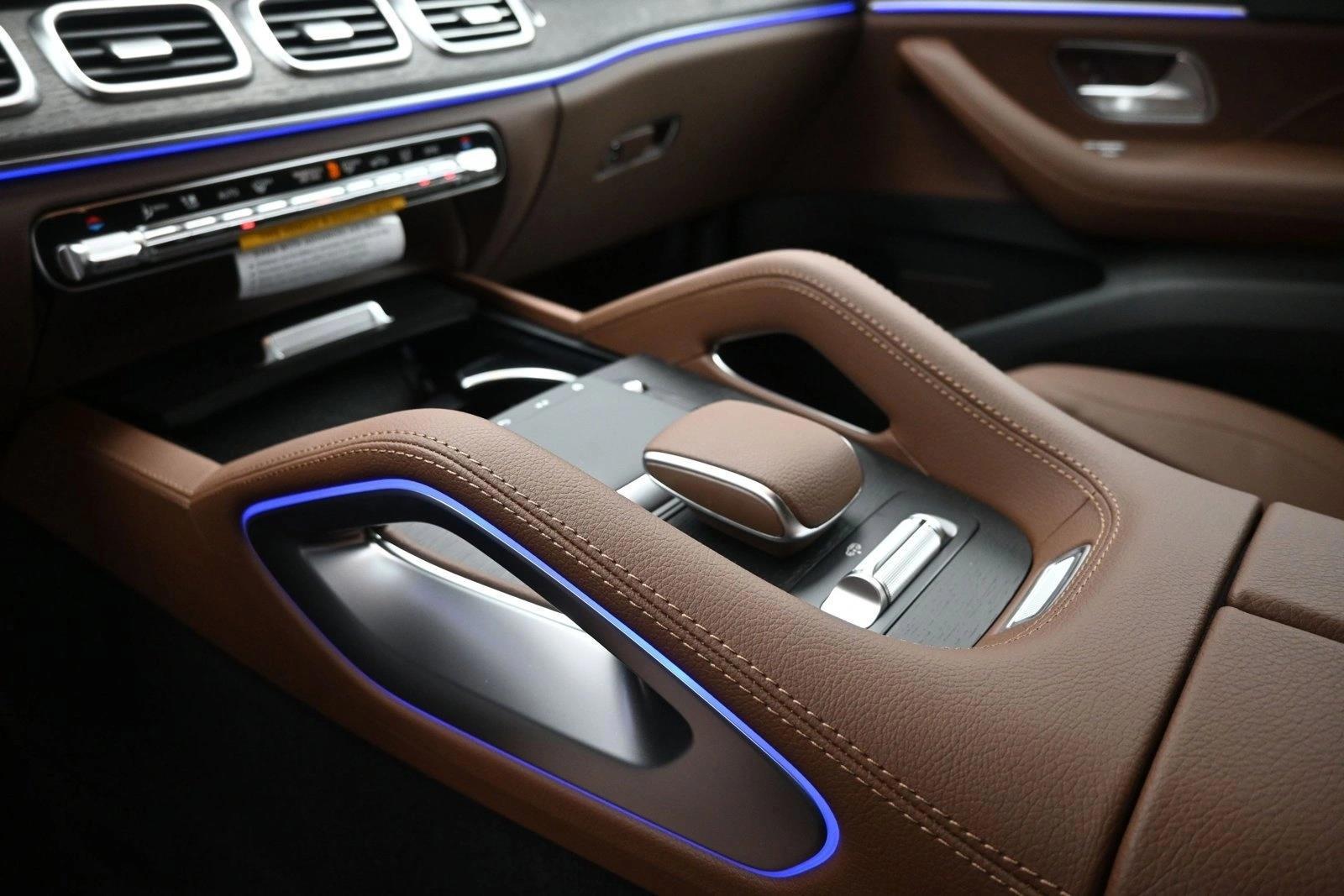 Thumbnail: 2026 Mercedes-Benz GLS - 4