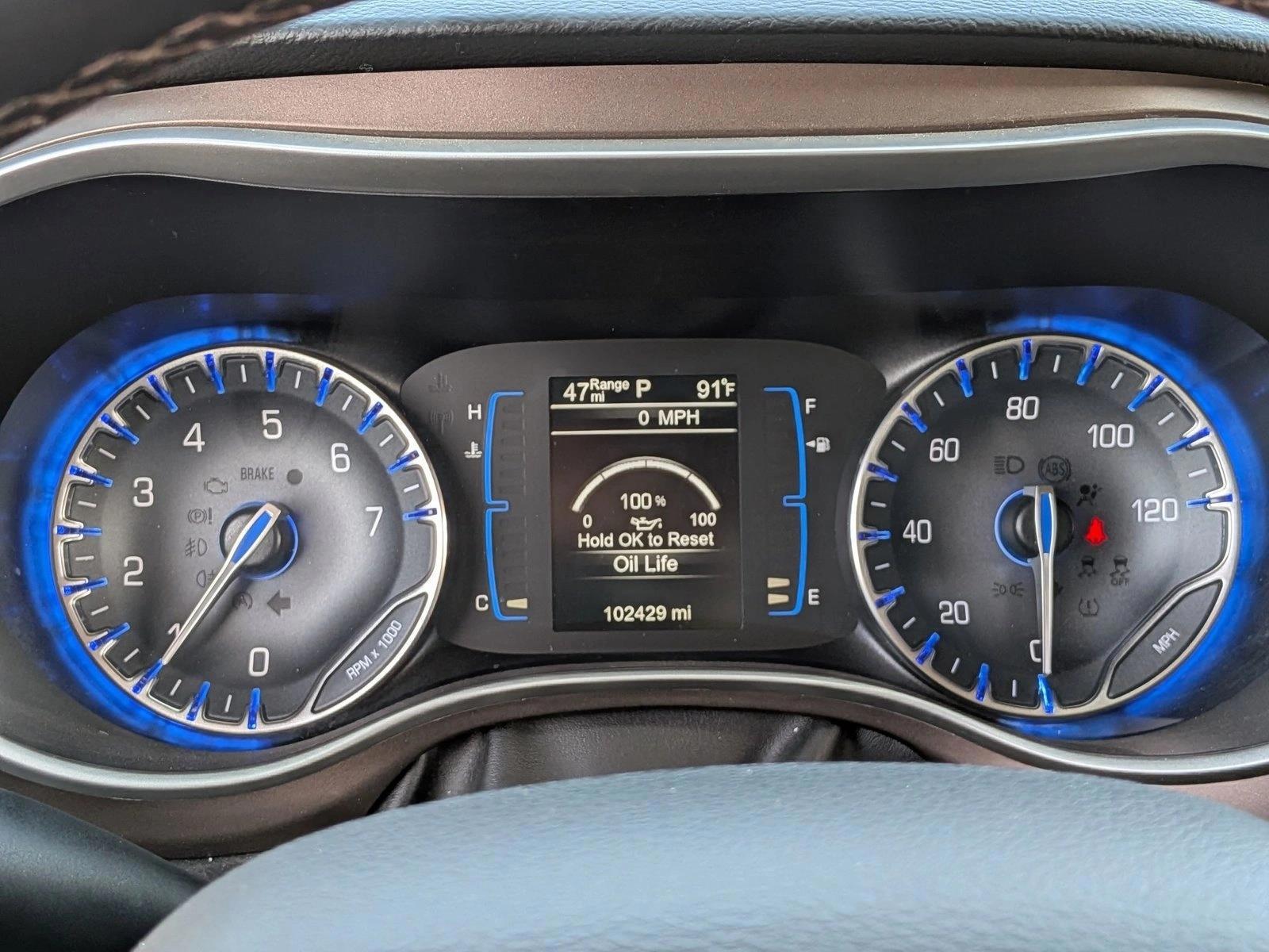 2017 Chrysler Pacifica Touring-L - Photo 15