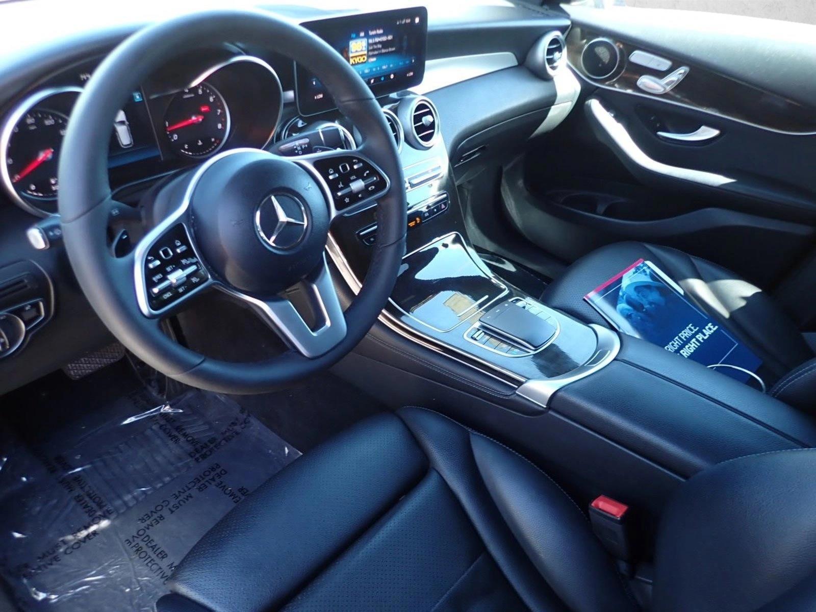 Thumbnail: 2020 Mercedes-Benz GLC - 3