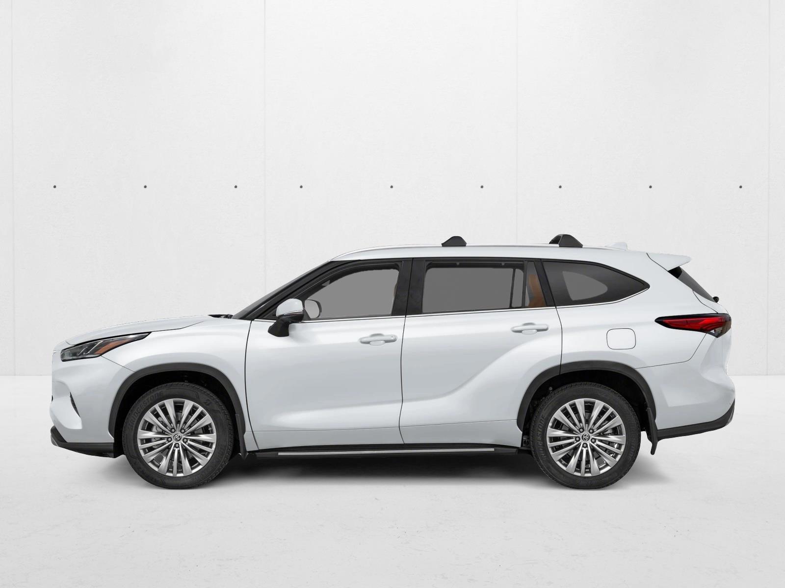 Thumbnail: 2026 Toyota Highlander - 2