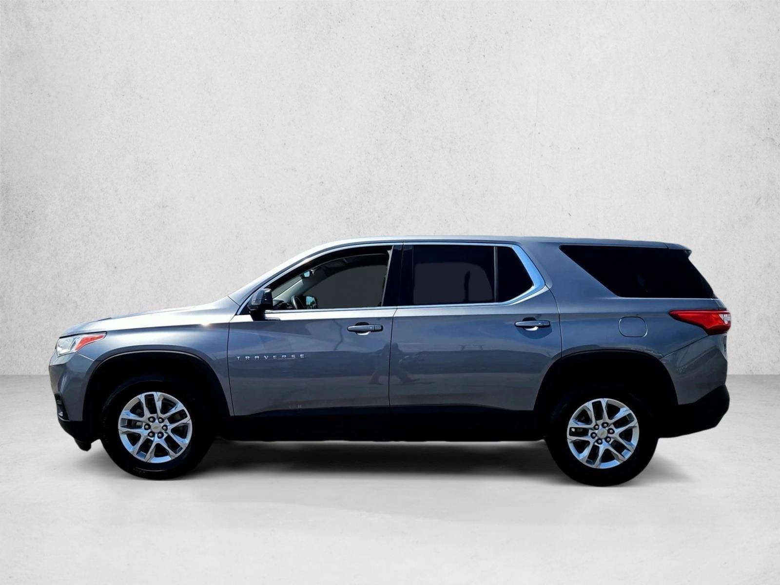 Thumbnail: 2018 Chevrolet Traverse - 3