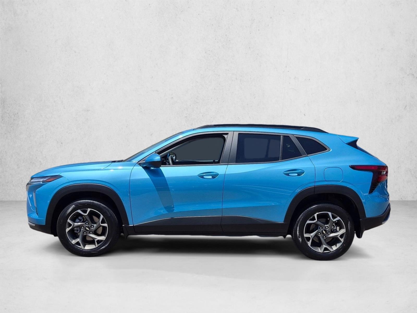 Thumbnail: 2025 Chevrolet Trax - 2