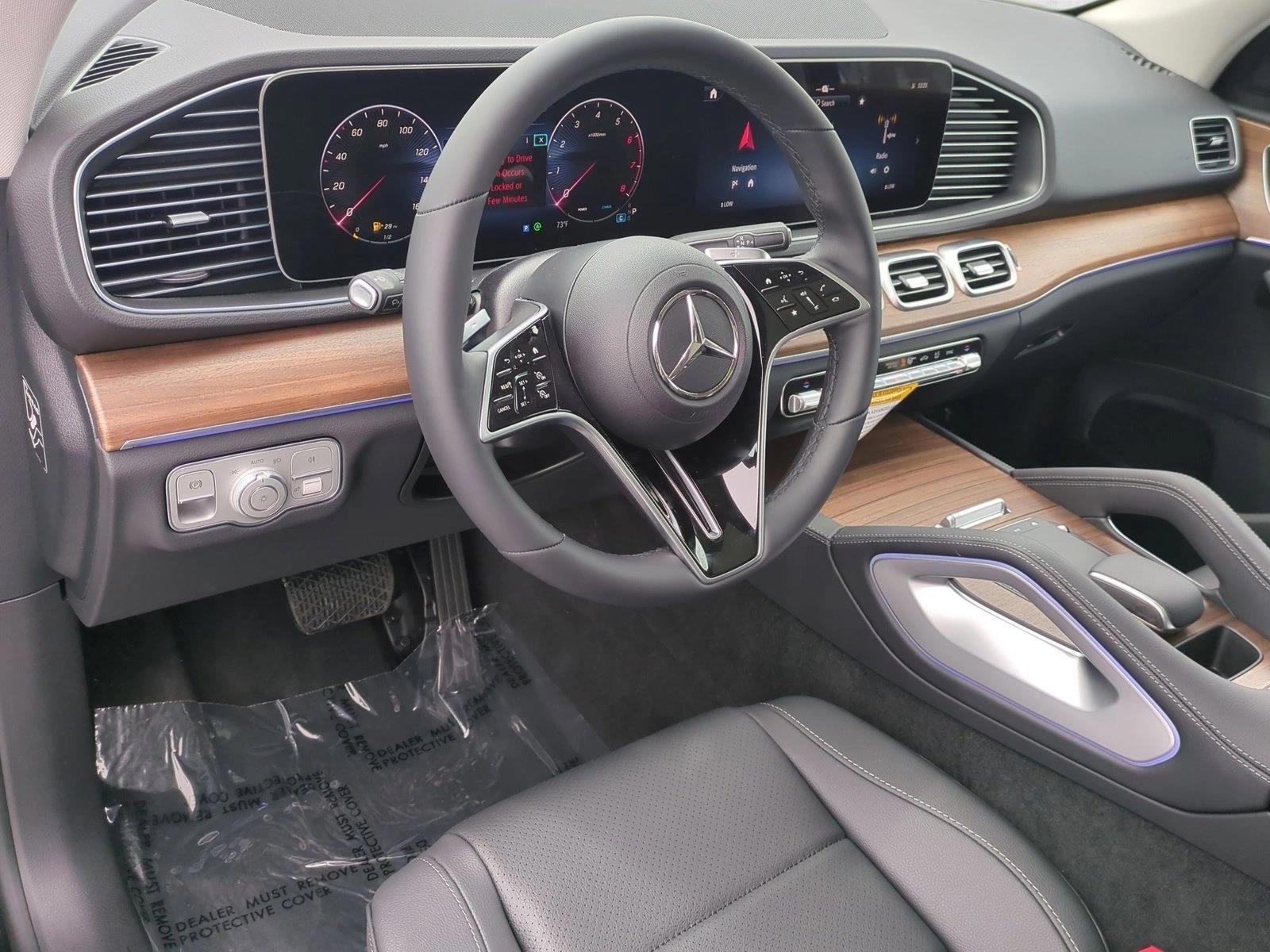 Thumbnail: 2026 Mercedes-Benz GLE - 2