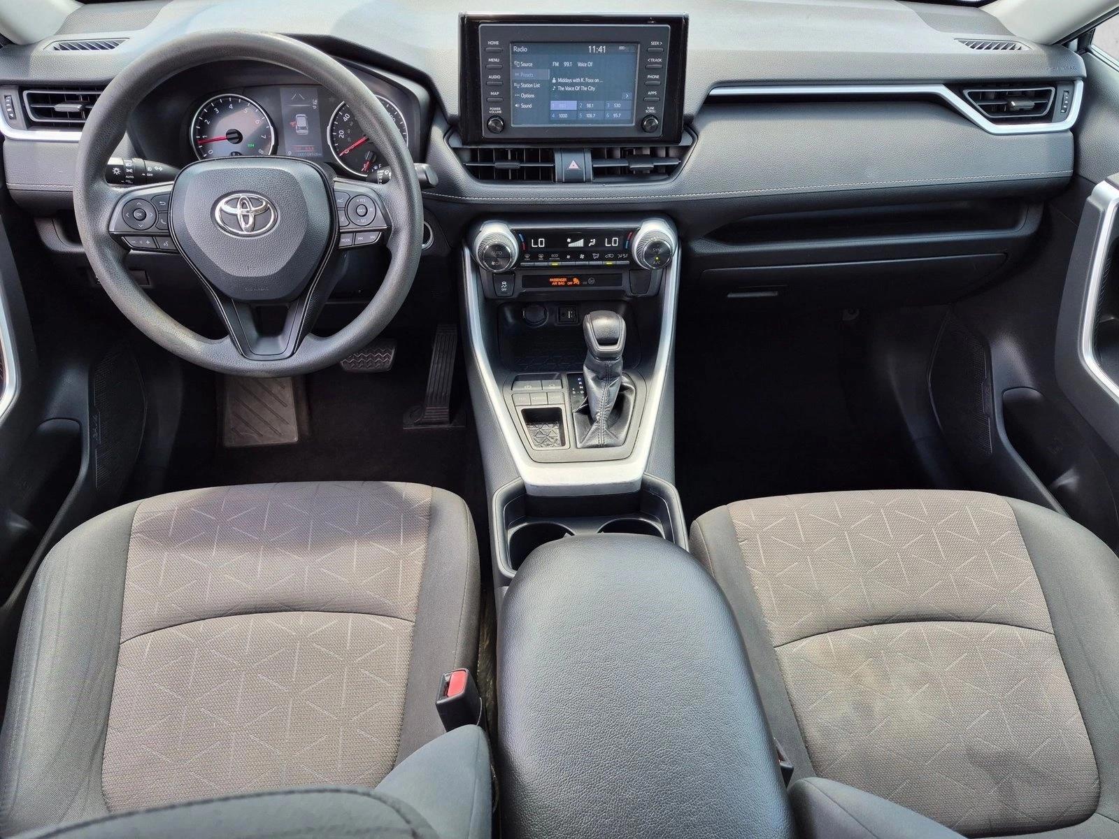 Thumbnail: 2019 Toyota RAV4 - 3