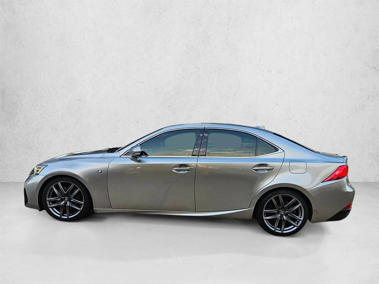 Thumbnail: 2019 Lexus IS - 2