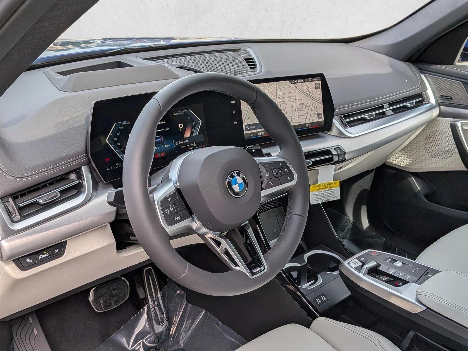 Thumbnail: 2026 BMW X1 - 3