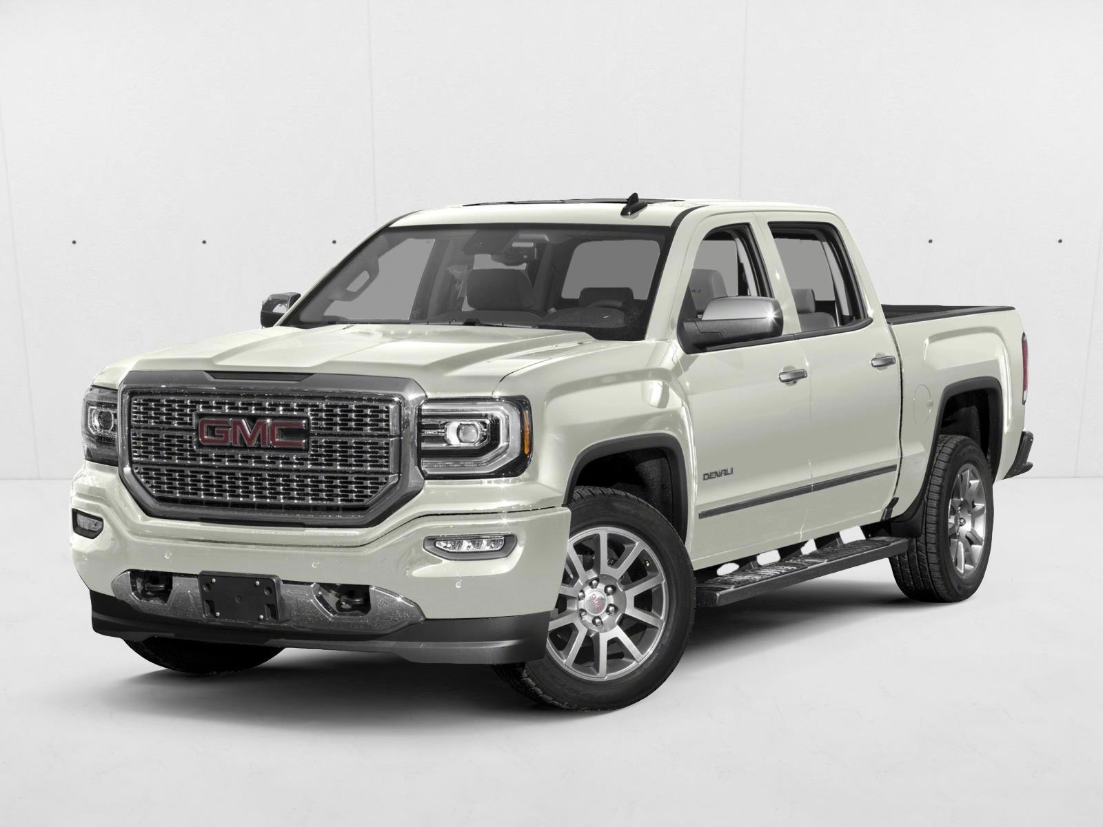 2018 GMC Sierra 4WD Crew Cab Short Box's photo