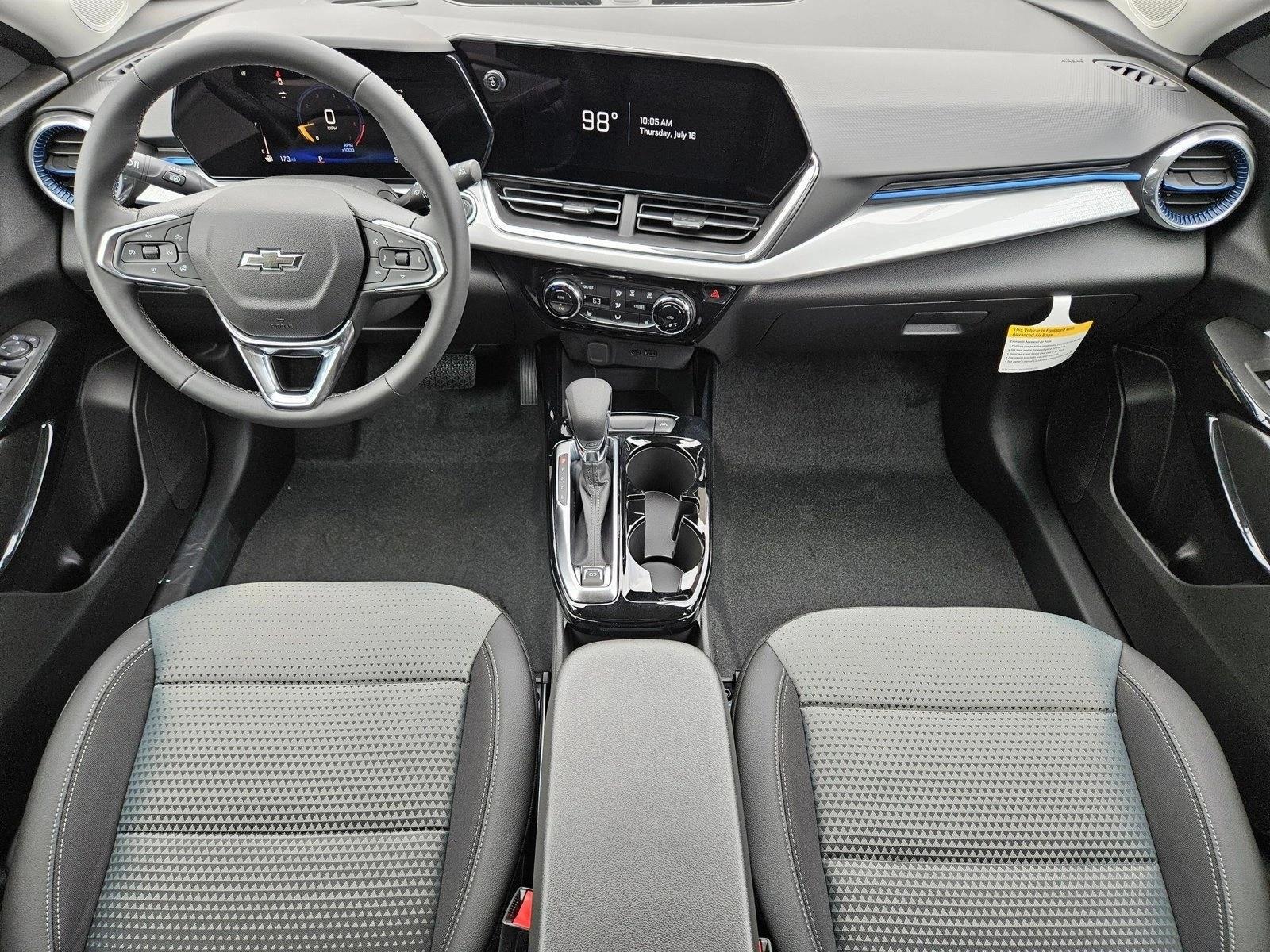 Thumbnail: 2026 Chevrolet Trax - 3