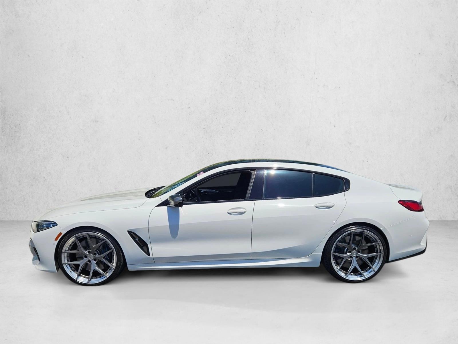 Thumbnail: 2020 BMW 8 Series - 2