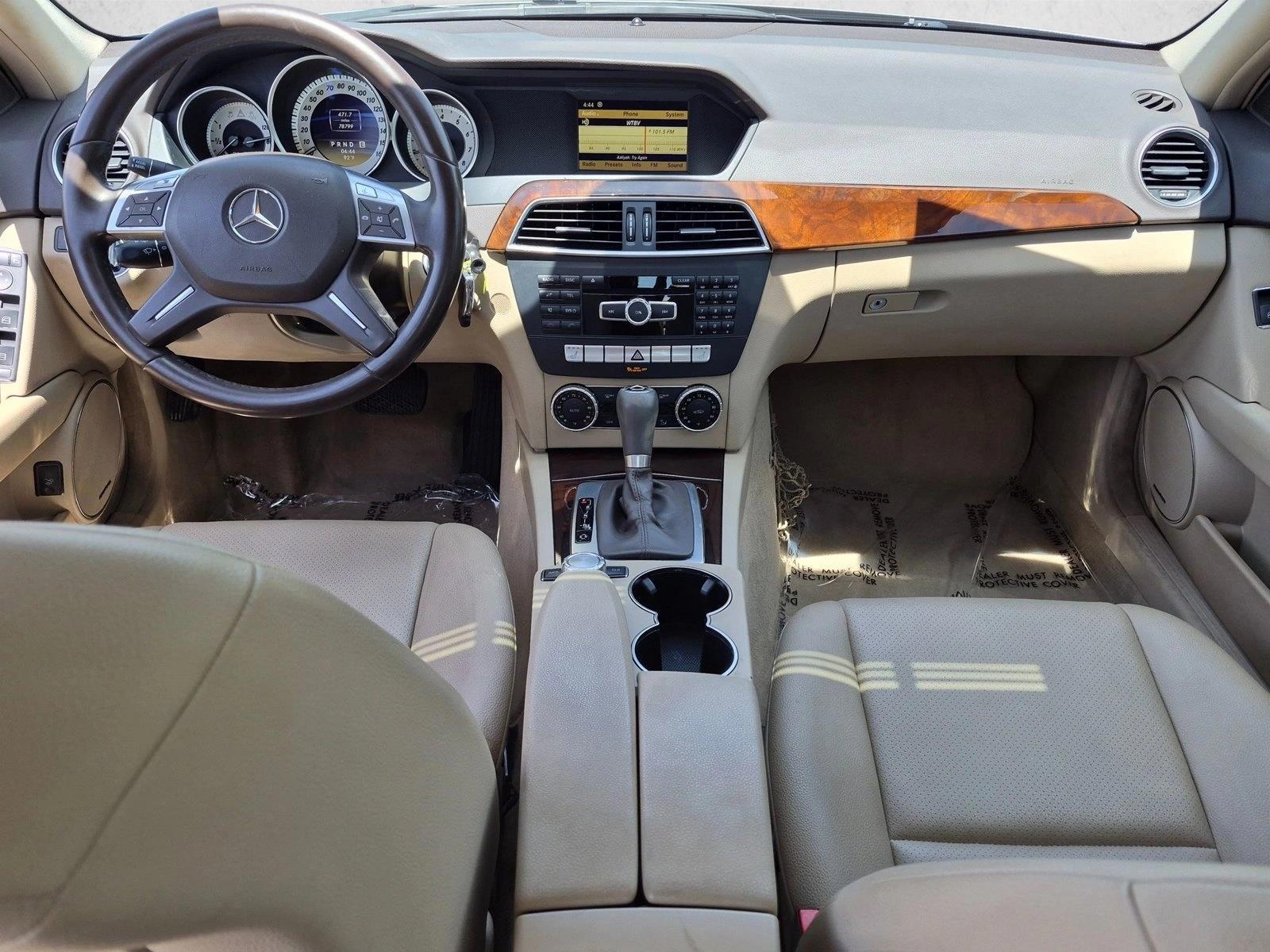 Thumbnail: 2012 Mercedes-Benz C-Class - 3