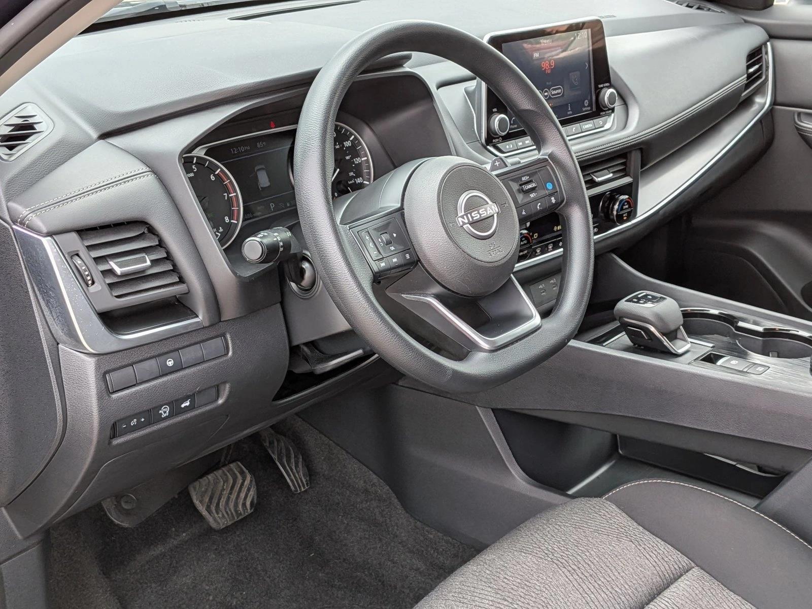 Thumbnail: 2024 Nissan Rogue - 3