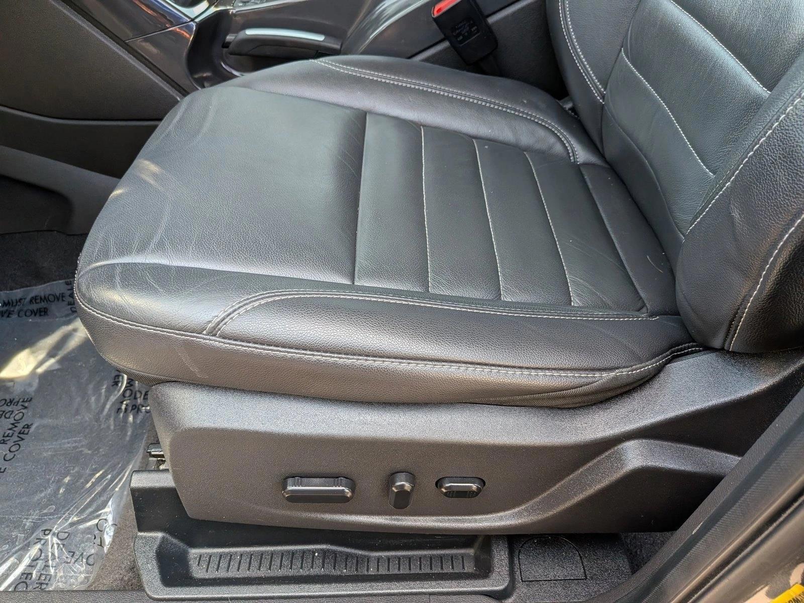 Thumbnail: 2016 Ford Escape - 4