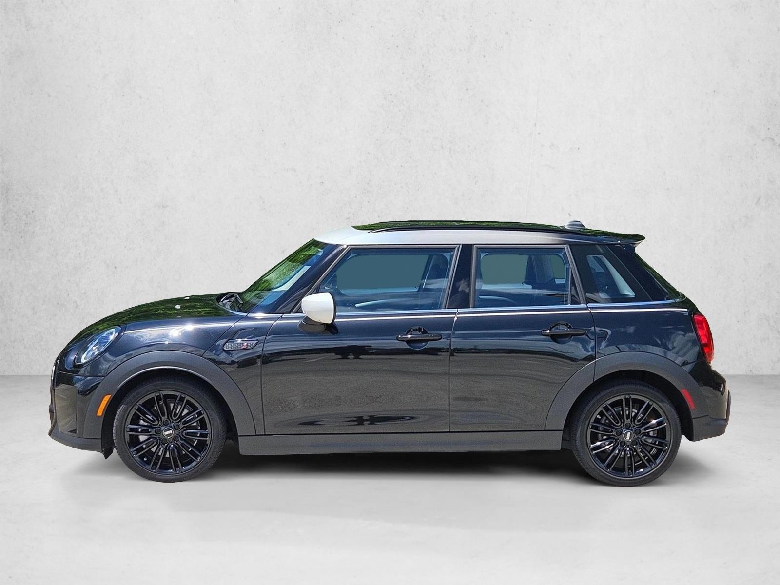 Thumbnail: 2024 MINI Cooper Hardtop - 2