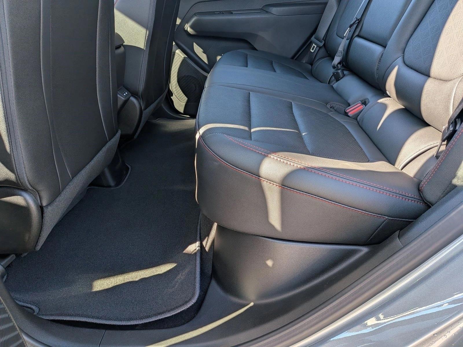 Thumbnail: 2027 Chevrolet Bolt EV - 3