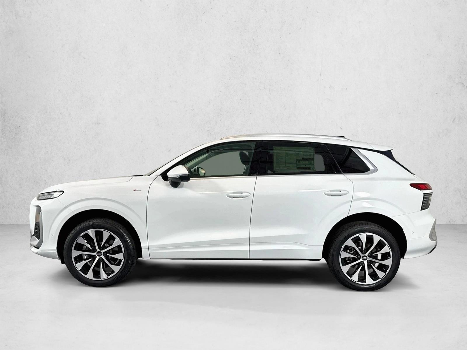 Thumbnail: 2026 Audi Q3 - 2