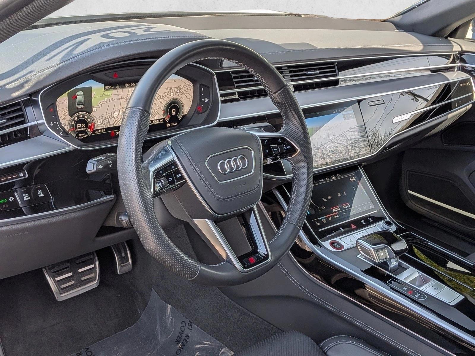 Thumbnail: 2023 Audi S8 - 3