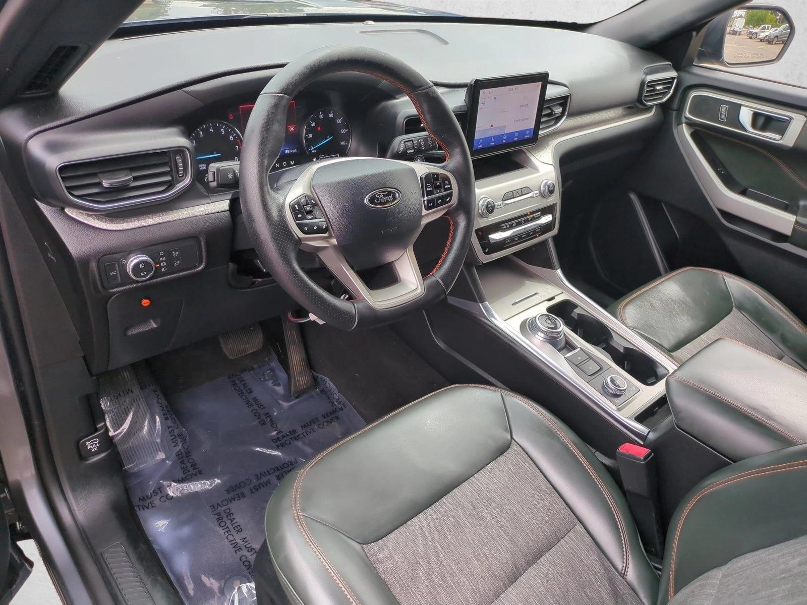 Thumbnail: 2022 Ford Explorer - 3