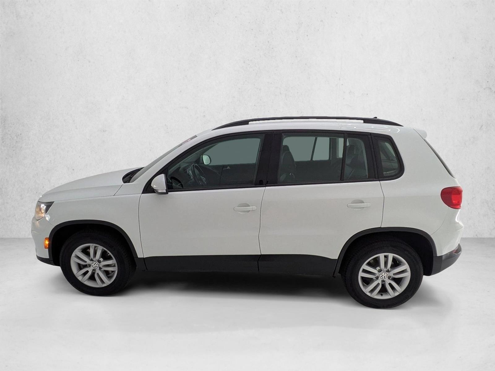 Thumbnail: 2017 Volkswagen Tiguan - 2