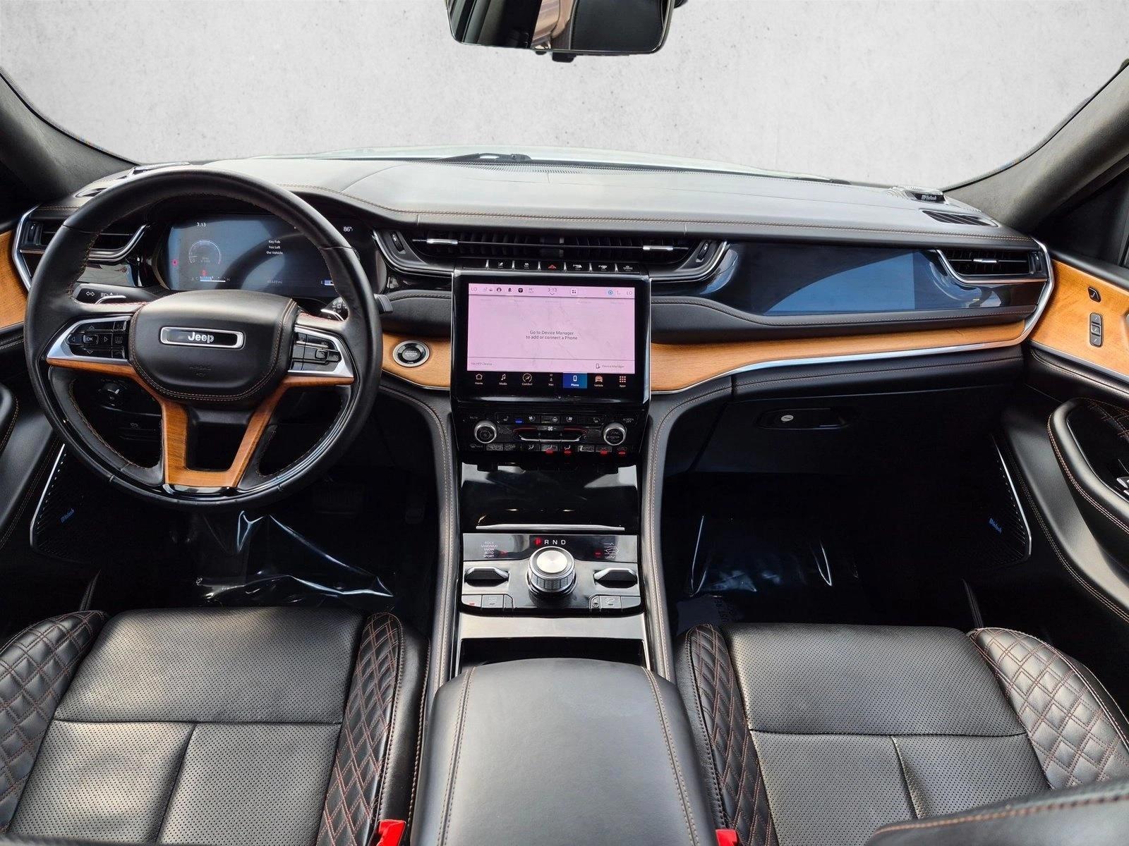 Thumbnail: 2023 Jeep Grand Cherokee L - 4