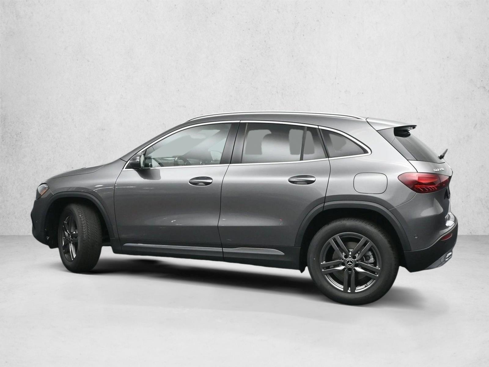 Thumbnail: 2026 Mercedes-Benz GLA - 3