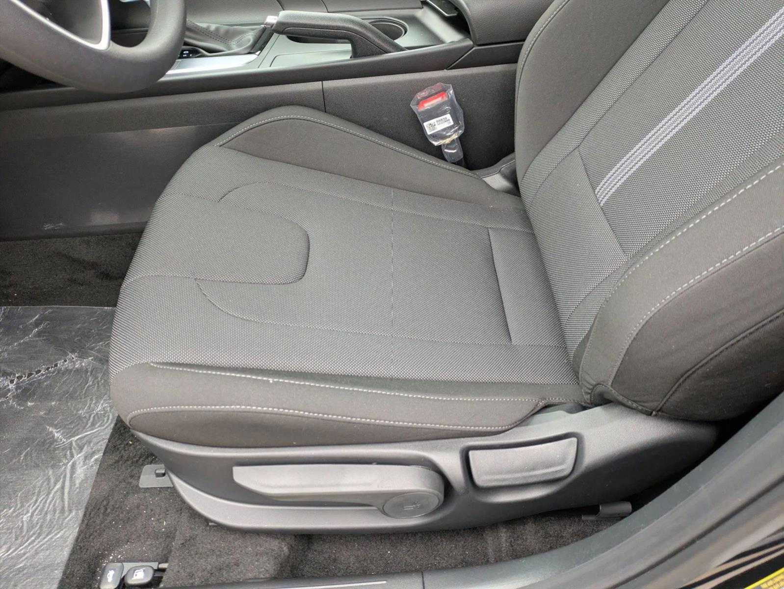Thumbnail: 2026 Hyundai Elantra - 4
