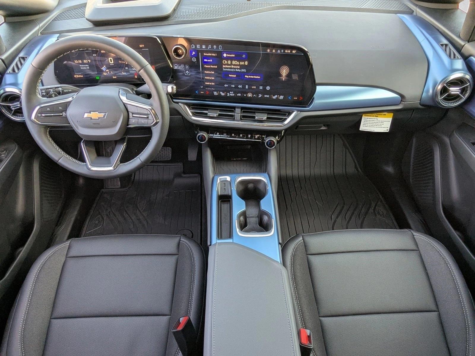 Thumbnail: 2026 Chevrolet Equinox - 4