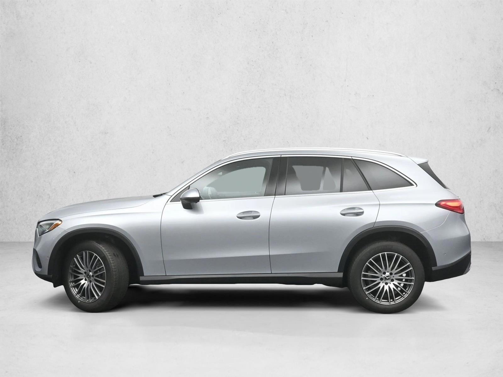 Thumbnail: 2026 Mercedes-Benz GLC - 2