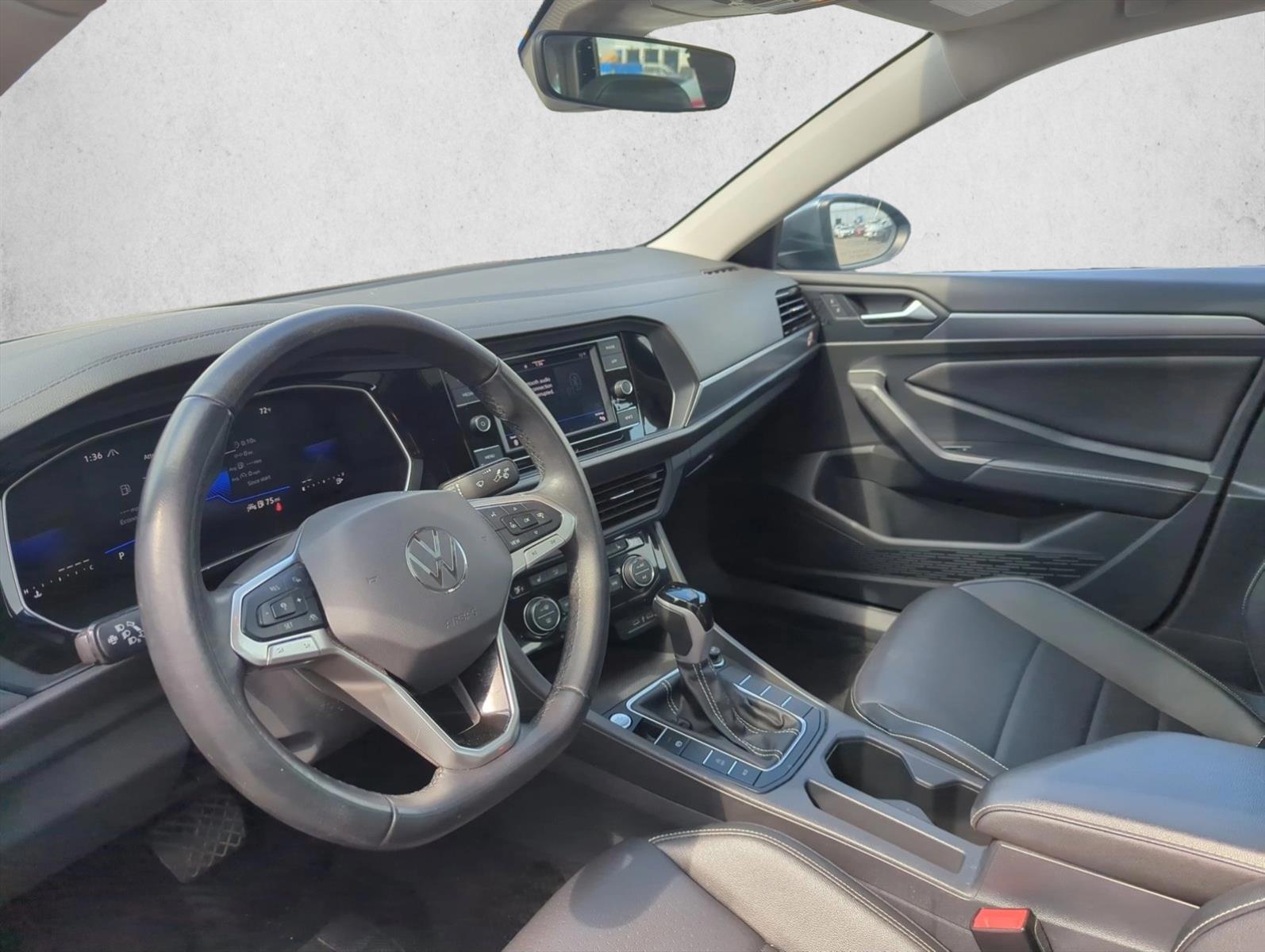 Thumbnail: 2024 Volkswagen Jetta - 2