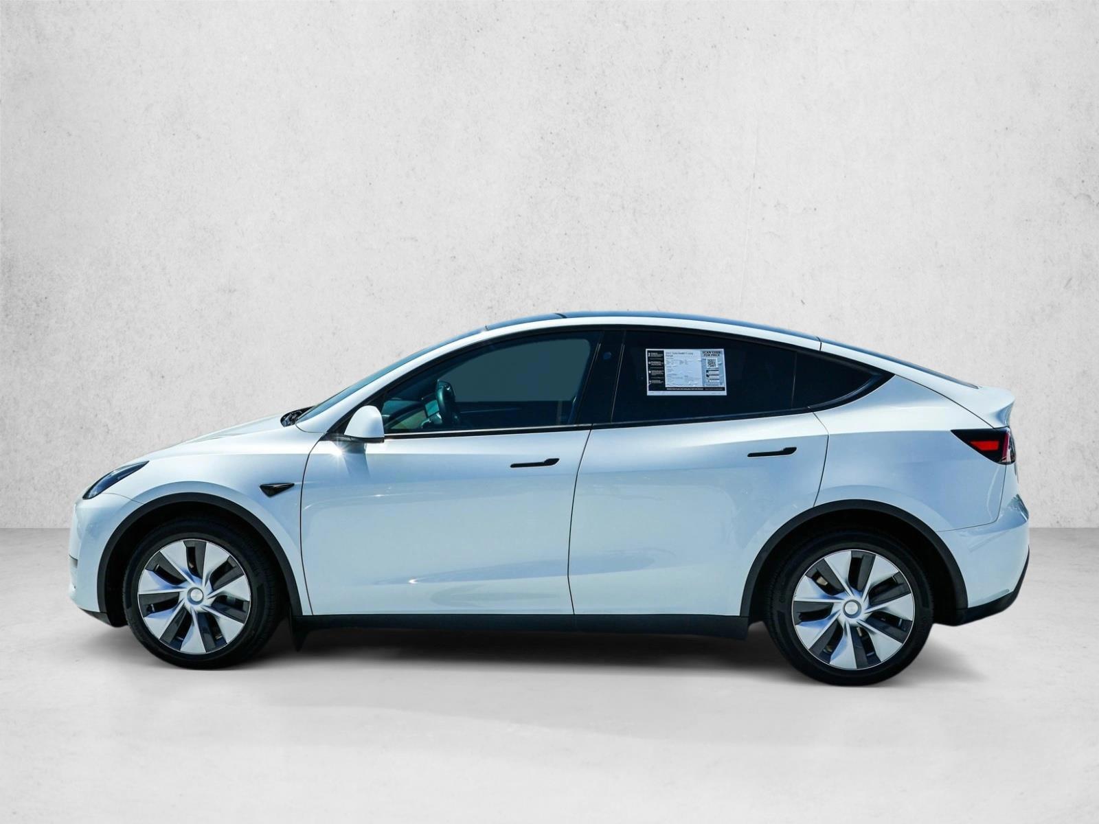 Thumbnail: 2023 Tesla Model Y - 2