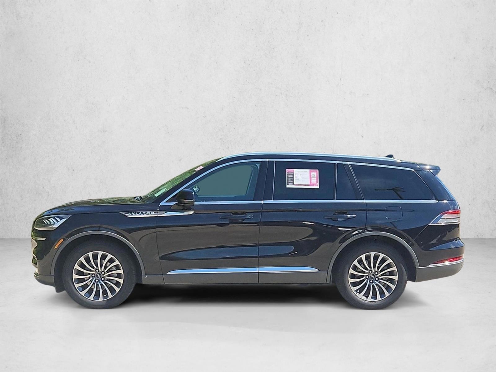 Thumbnail: 2020 Lincoln Aviator - 2