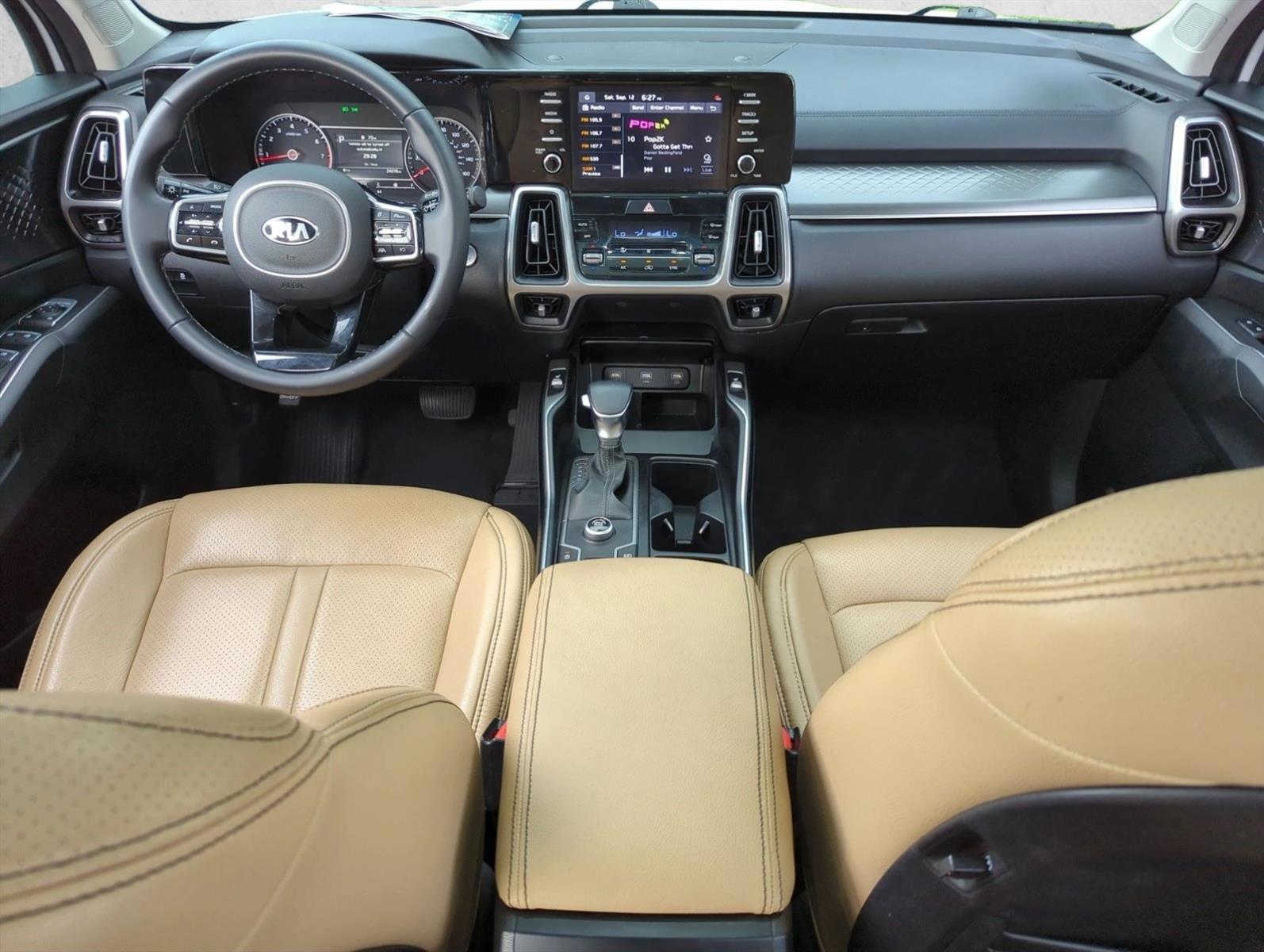 Thumbnail: 2021 Kia Sorento - 4