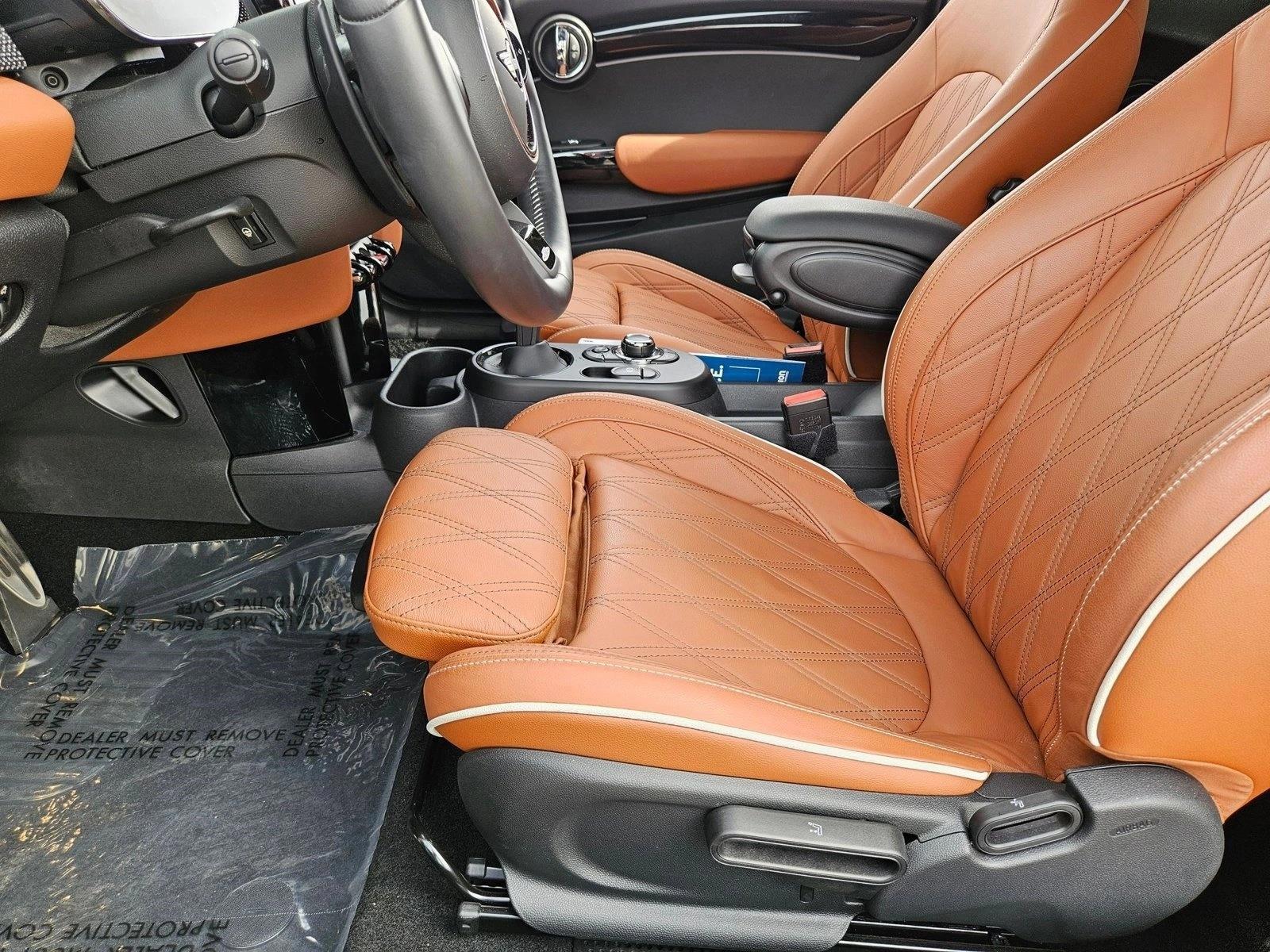 Thumbnail: 2024 MINI Cooper Hardtop - 3