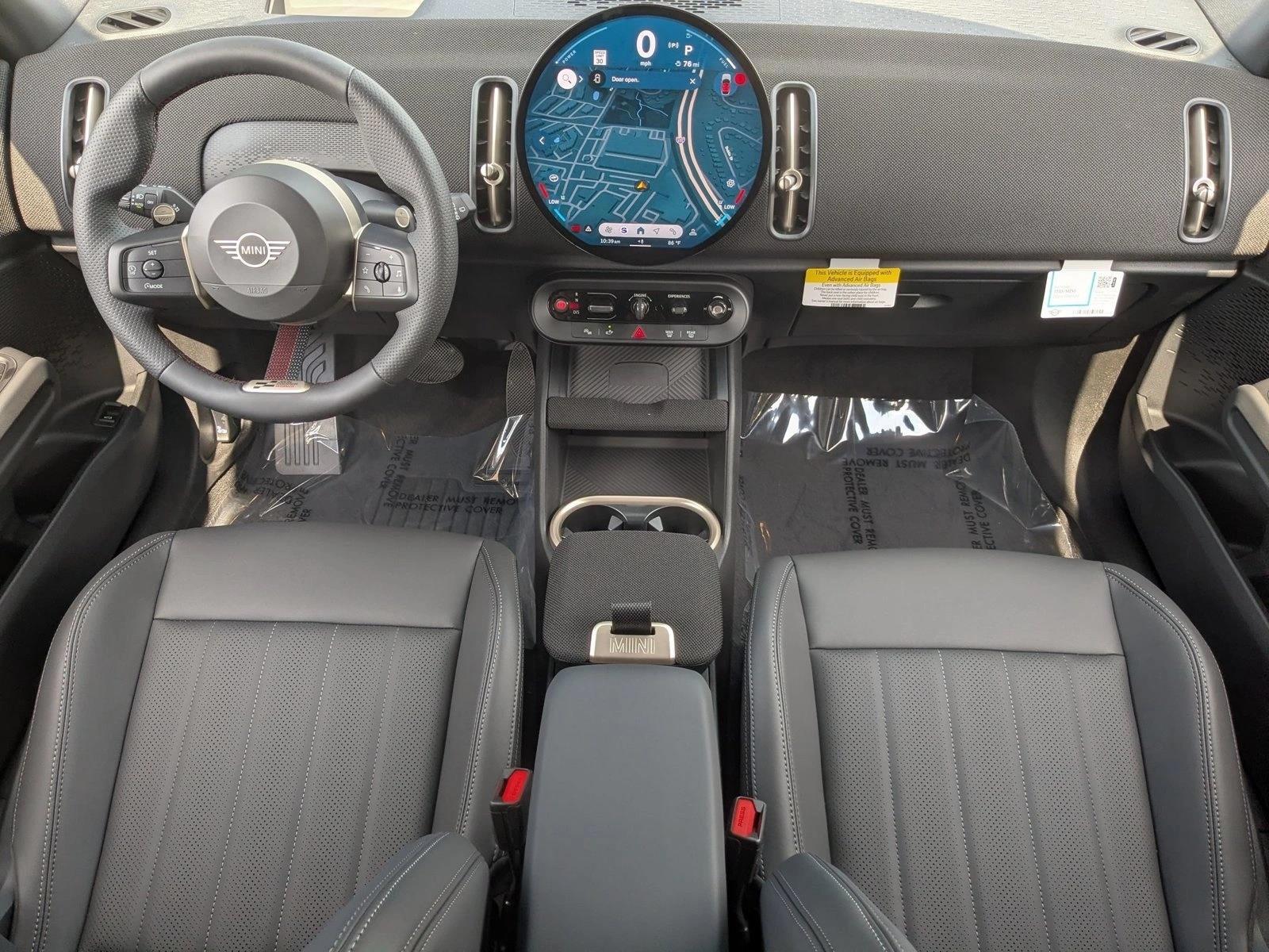 Thumbnail: 2027 MINI Cooper Countryman - 3