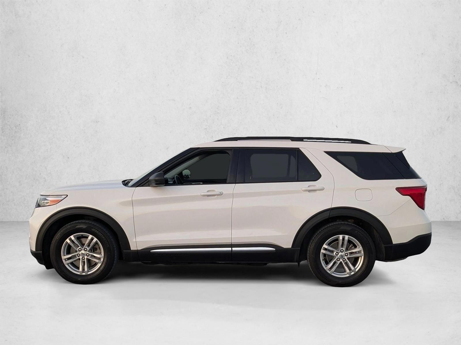 Thumbnail: 2022 Ford Explorer - 2