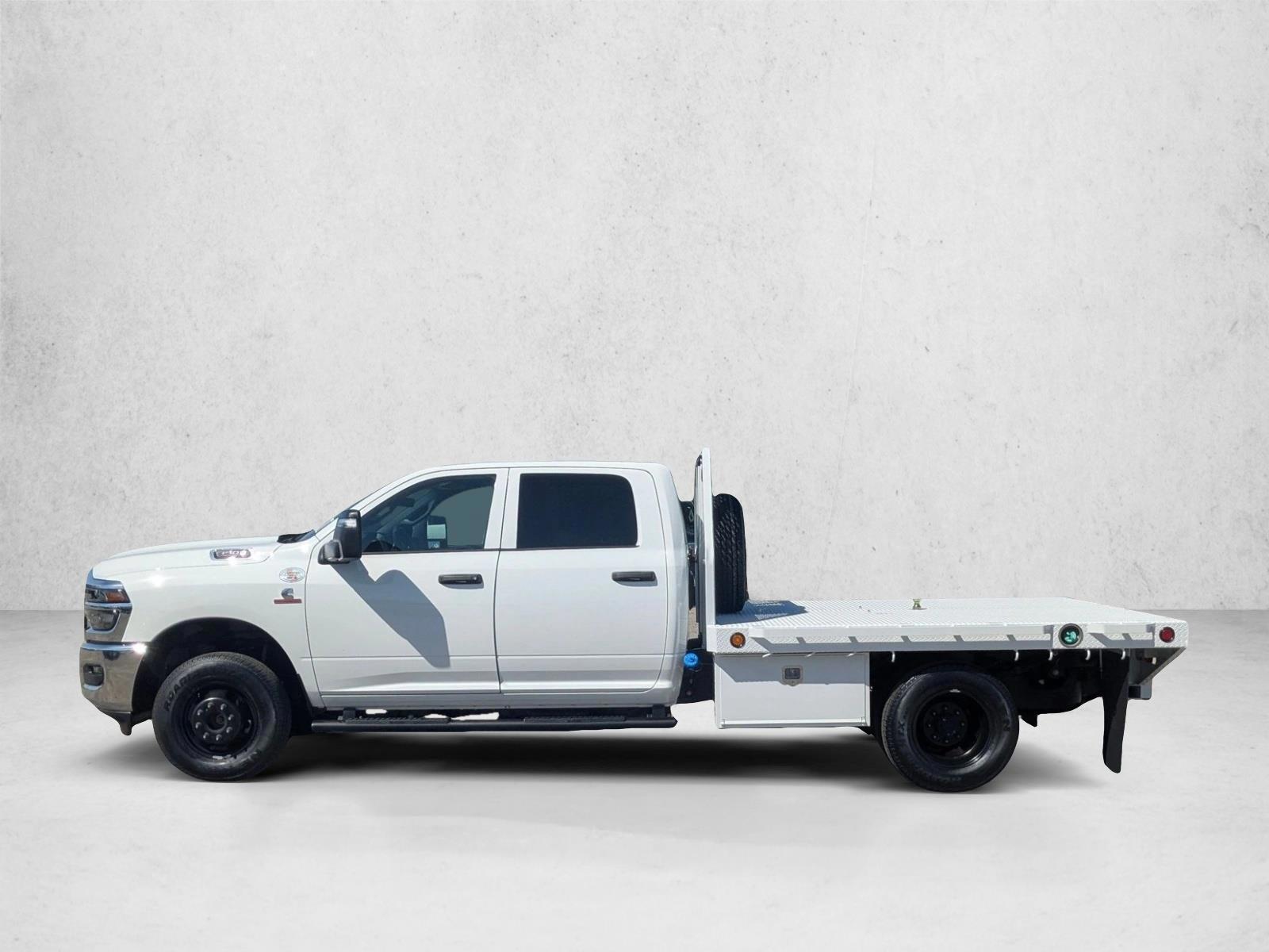 Thumbnail: 2026 RAM 3500 - 2