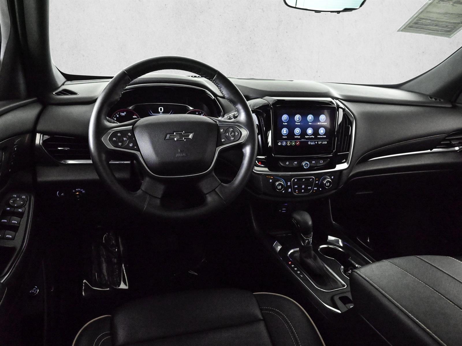 Thumbnail: 2023 Chevrolet Traverse - 3