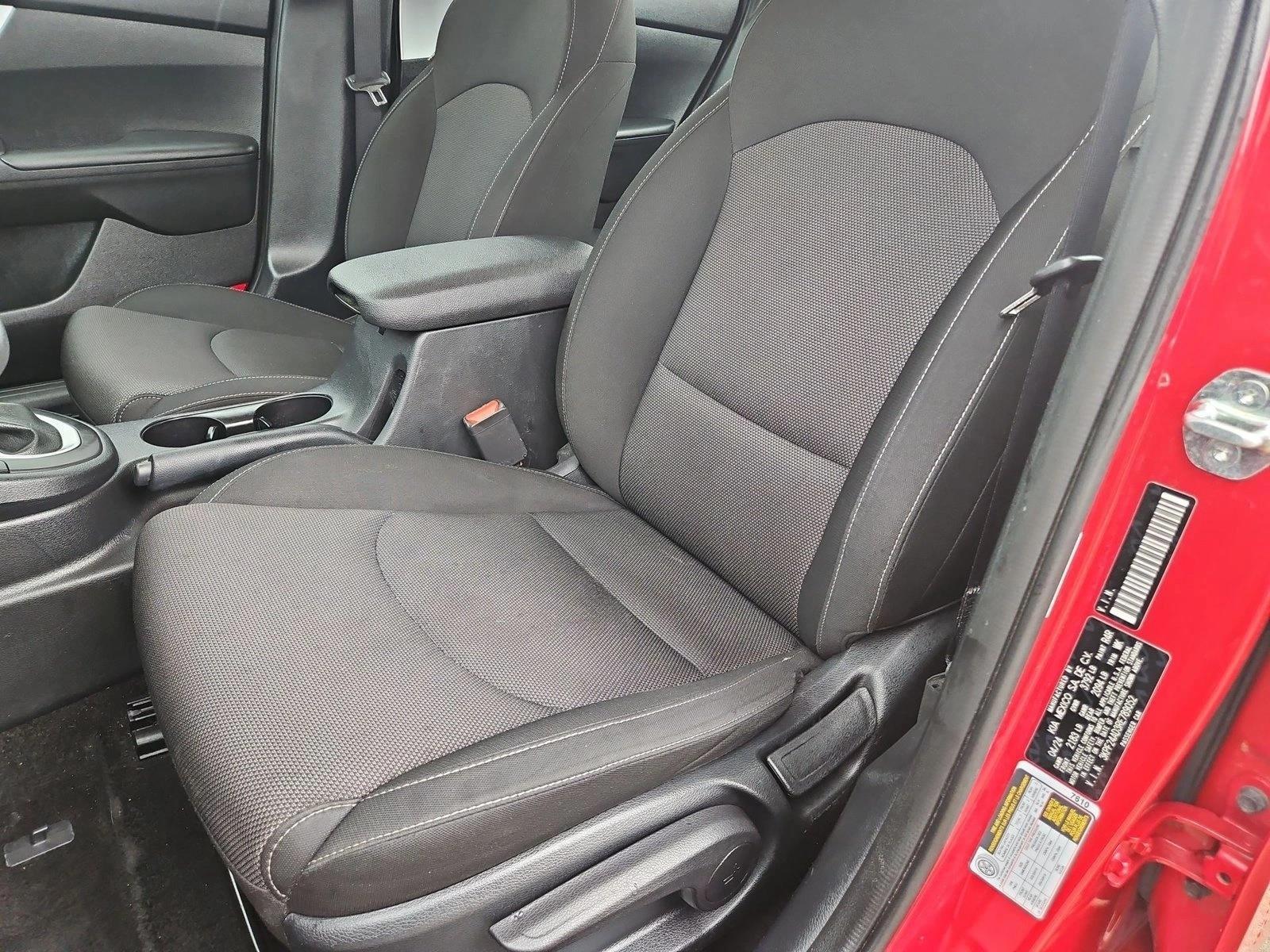 Thumbnail: 2024 Kia Forte - 4