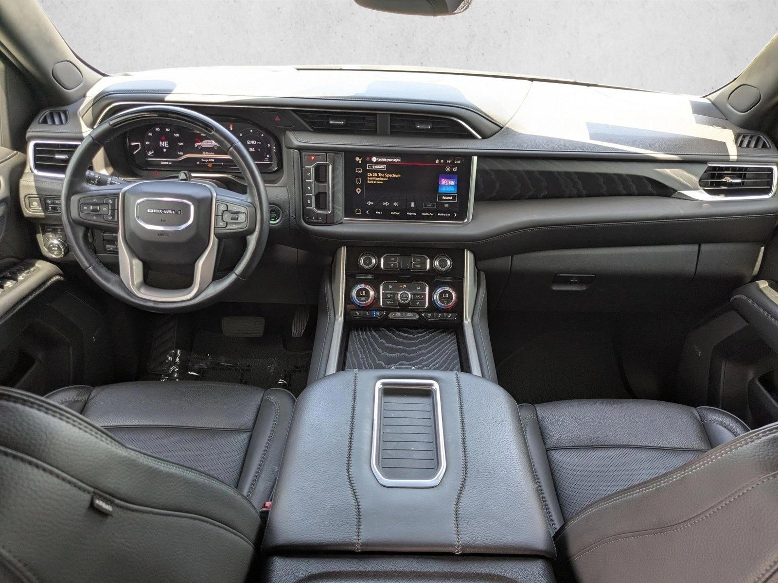 Thumbnail: 2024 GMC Yukon - 3