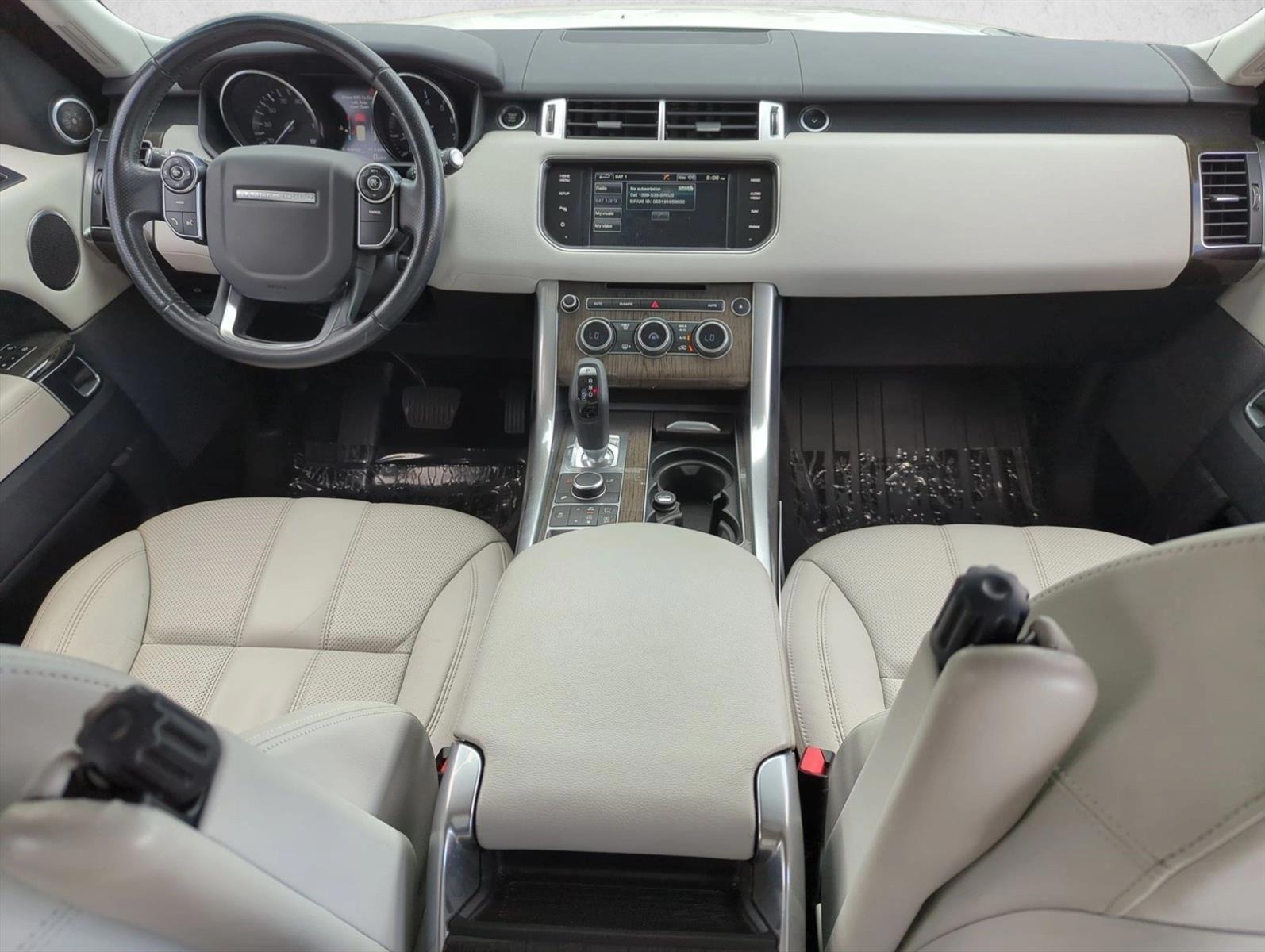 Thumbnail: 2015 Land Rover Range Rover Sport - 4