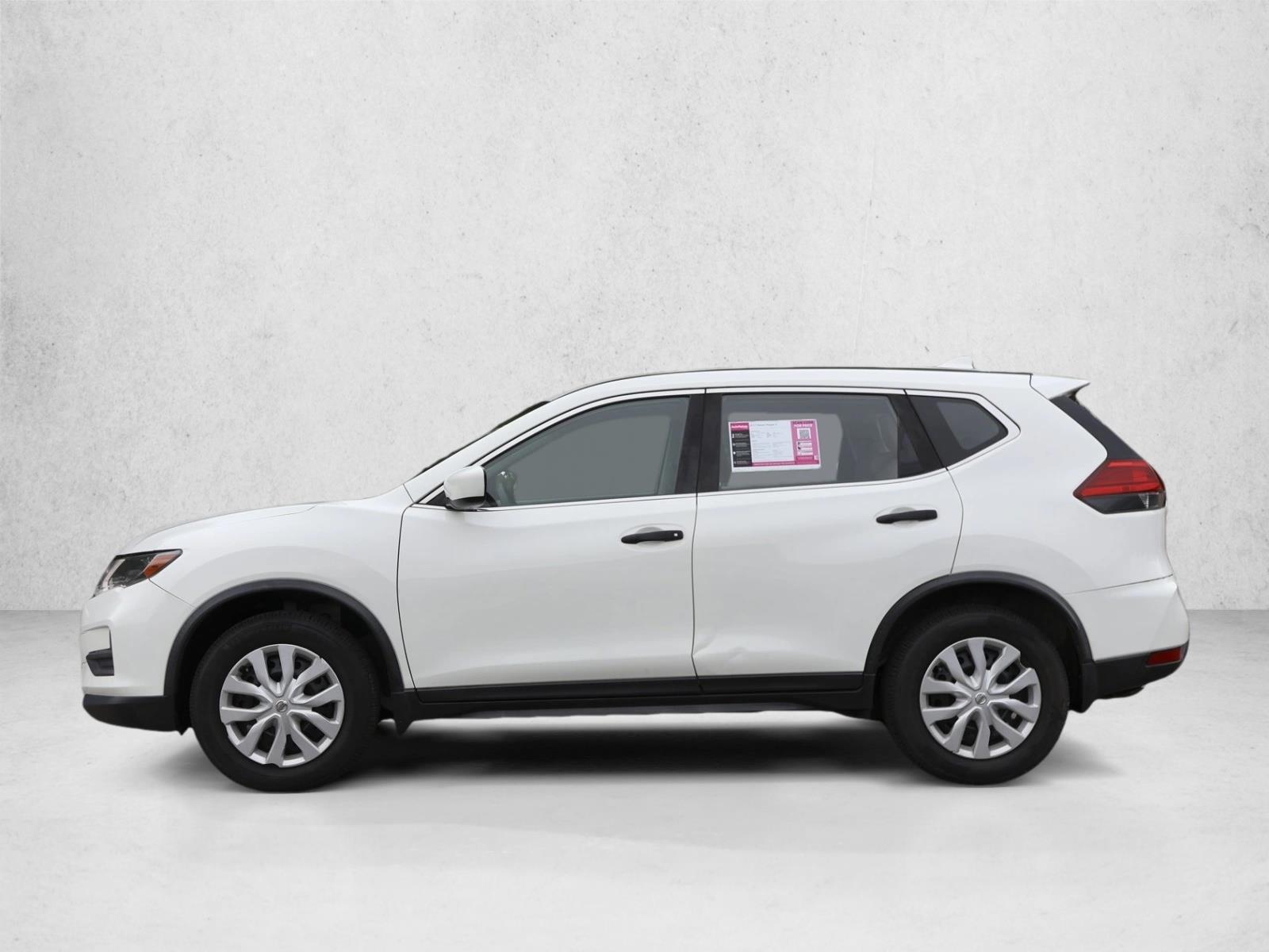 Thumbnail: 2017 Nissan Rogue - 2