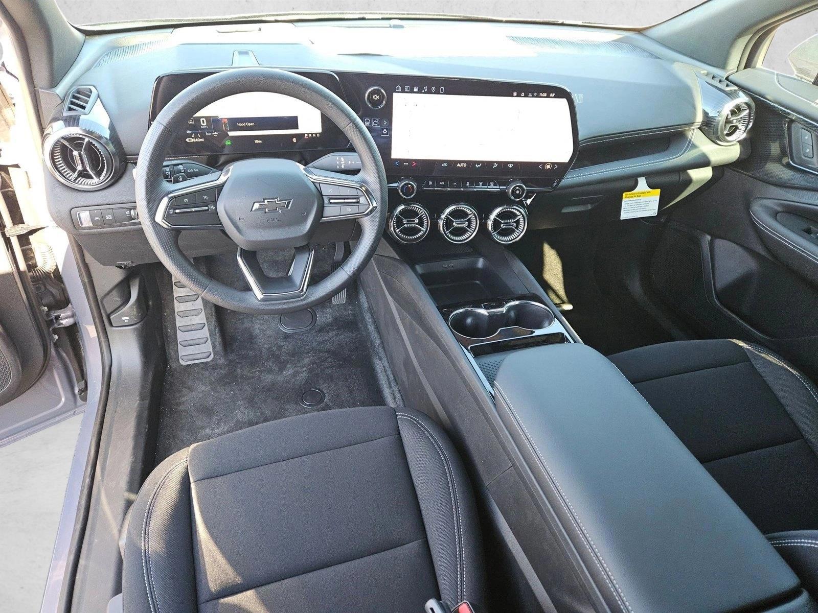 Thumbnail: 2026 Chevrolet Blazer EV - 3