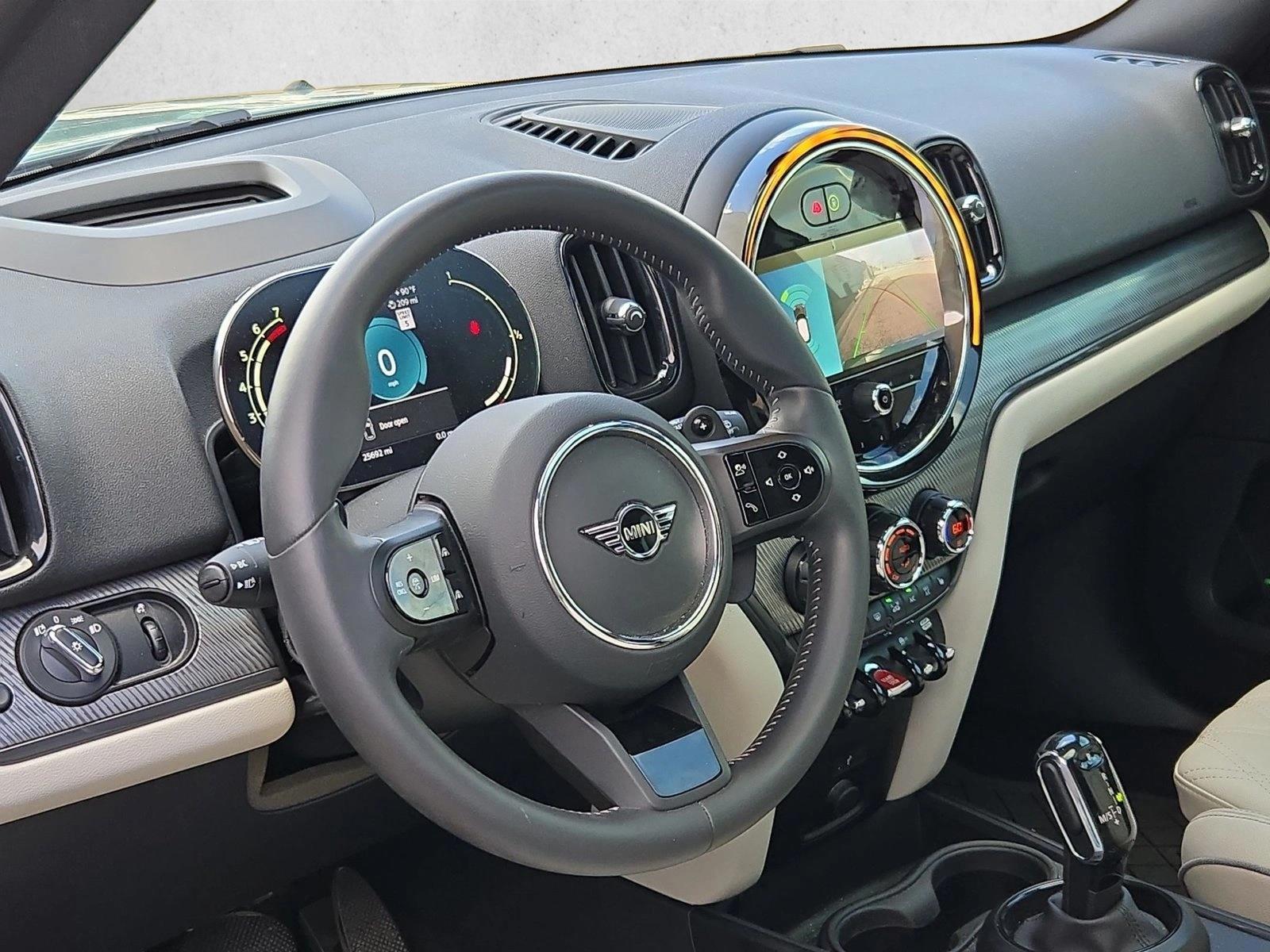 Thumbnail: 2024 MINI Cooper Countryman - 3