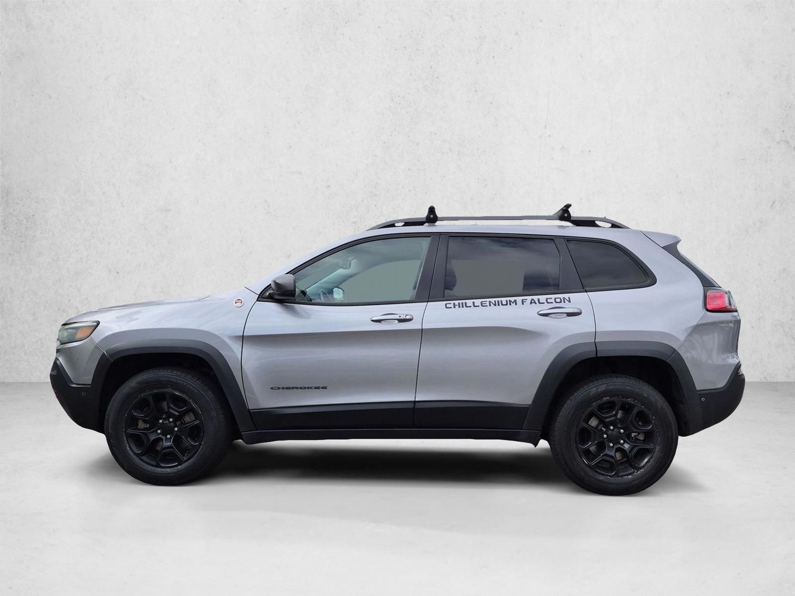 Thumbnail: 2021 Jeep Cherokee - 3