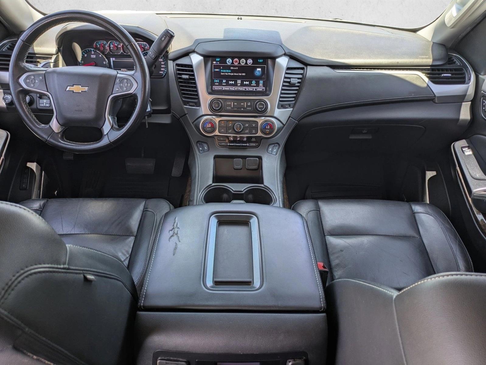 Thumbnail: 2020 Chevrolet Suburban - 3