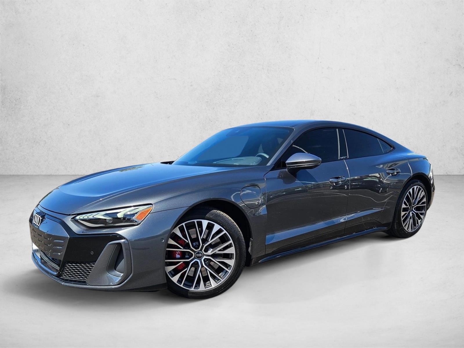 Thumbnail: 2025 Audi e-tron GT - 1