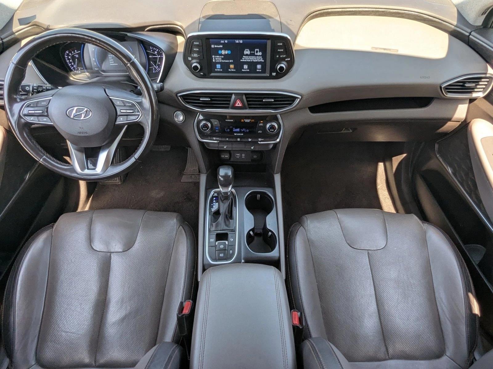 Thumbnail: 2019 Hyundai Santa Fe - 4