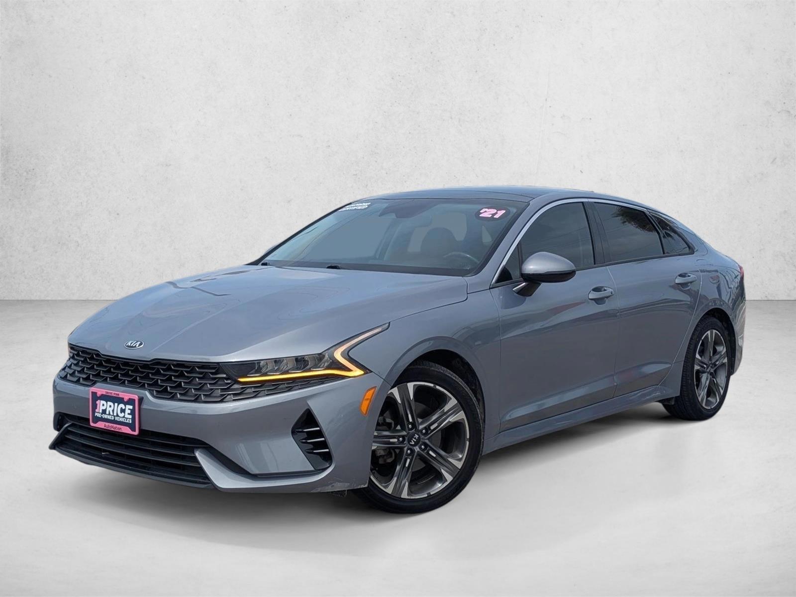 Thumbnail: 2021 Kia K5 - 1